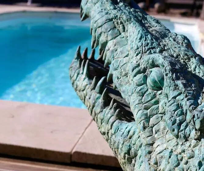 Domaine De Marseillens