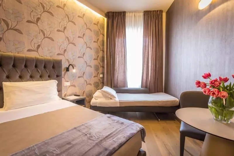 Florence Old Bridge B&b