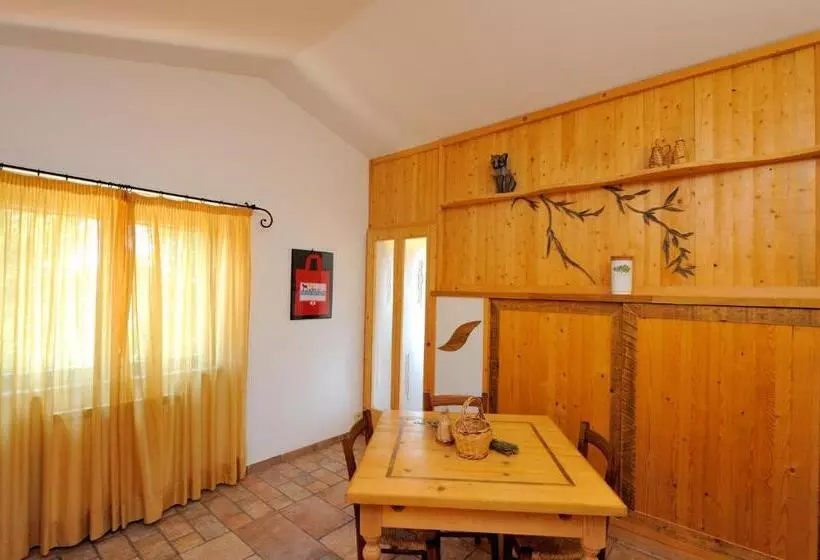 בית מלון כפרי Agriturismo La Torriola