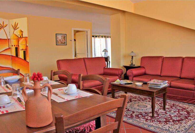 فندق Ai Tre Parchi Bed And Bike