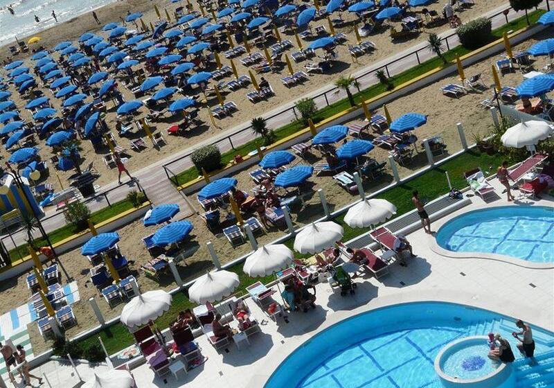 Baia del Mar Beach Boutique Hotel