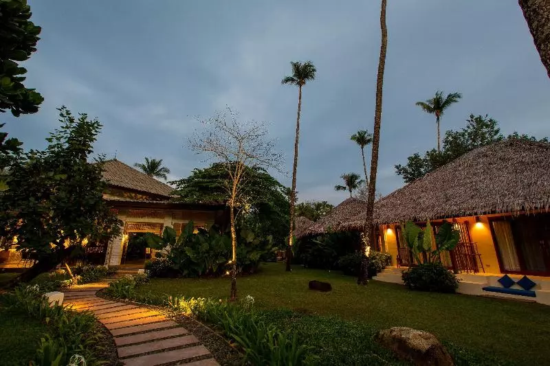 ホテル Bangsak Village