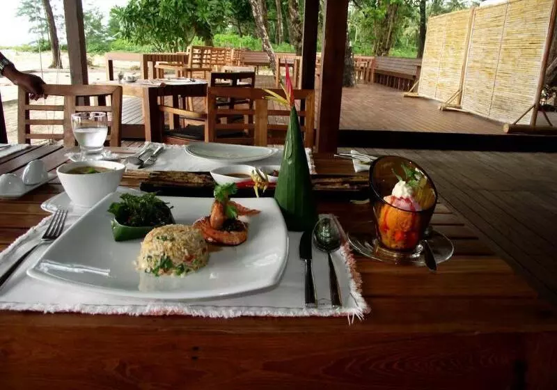 ホテル Bangsak Village