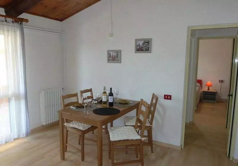 בית מלון כפרי Borgo Il Poggetto