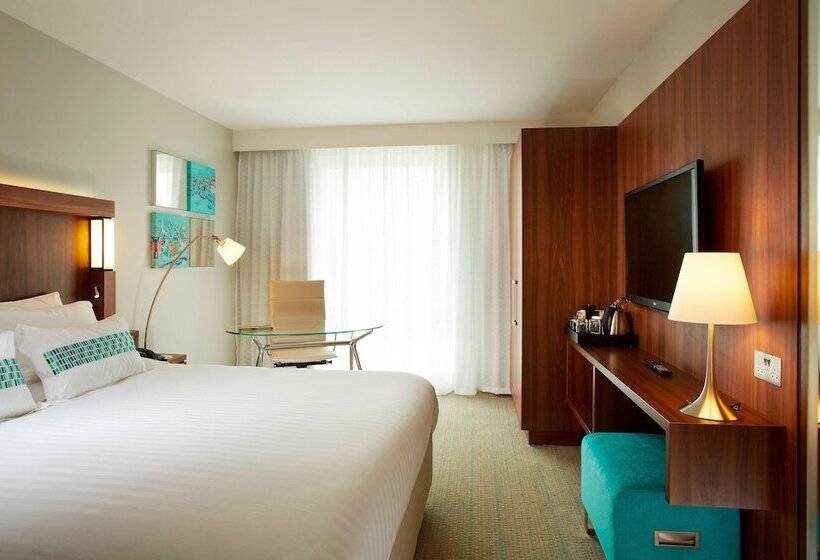 فندق Courtyard By Marriott Aberdeen Airport