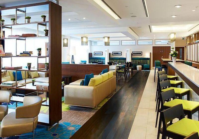 فندق Courtyard By Marriott Aberdeen Airport