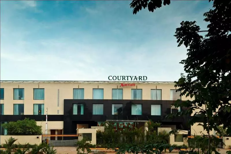 فندق Courtyard By Marriott Kochi Airport