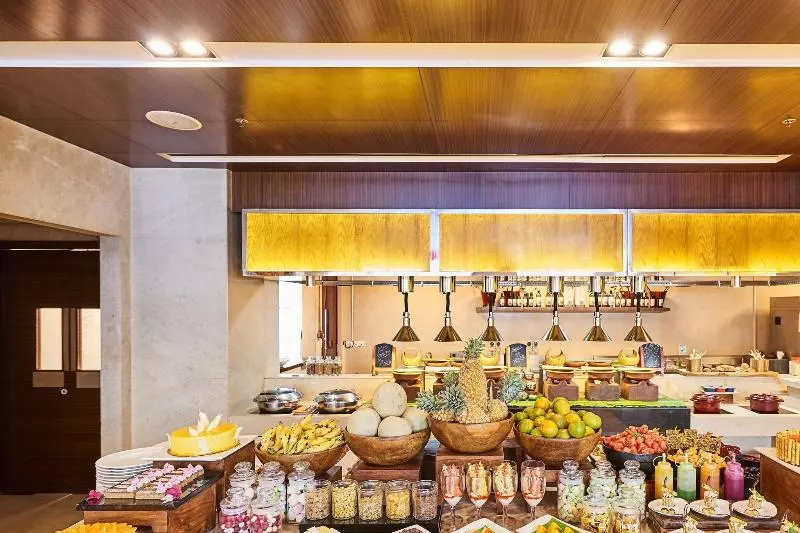 فندق Courtyard By Marriott Kochi Airport