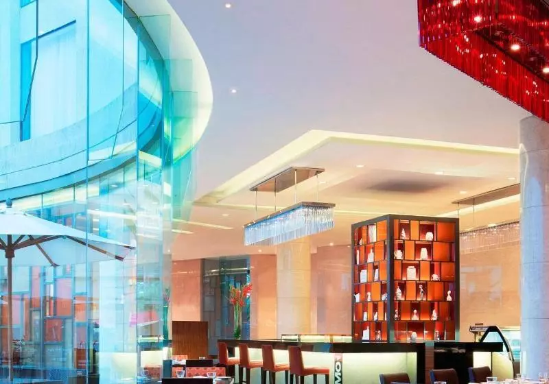 فندق Courtyard By Marriott Kochi Airport