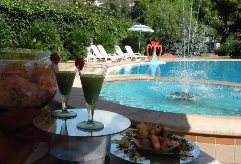 Отель Delle Canne