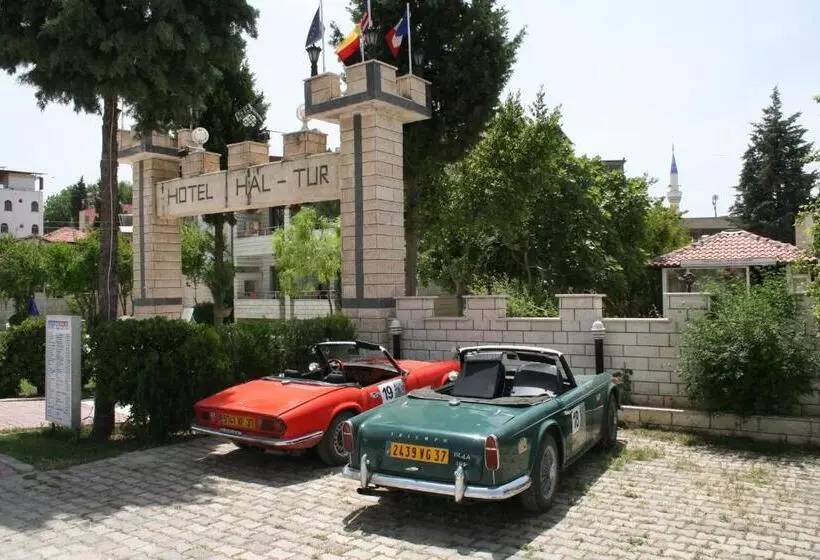 هتل Hal Tur
