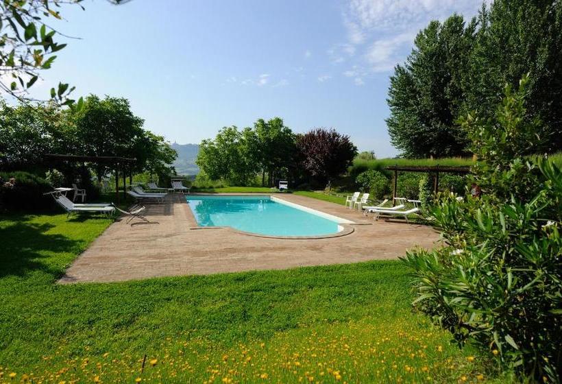 Otel Agriturismo La Torriola