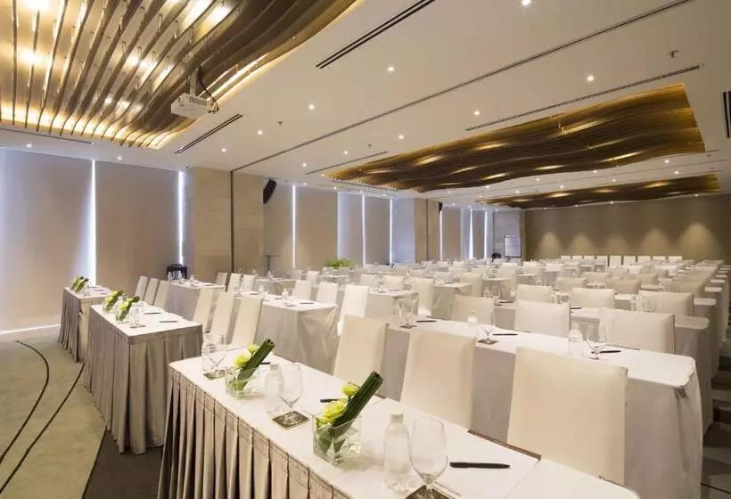 هتل Liberty Central Saigon Riverside