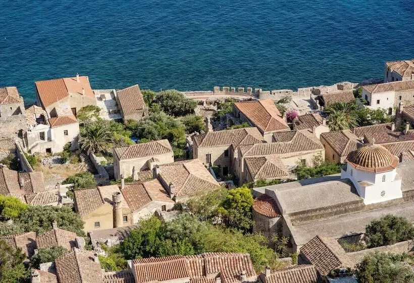 Hotel Moni Emvasis Luxury Suites