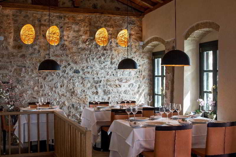 酒店 Moni Emvasis Luxury Suites