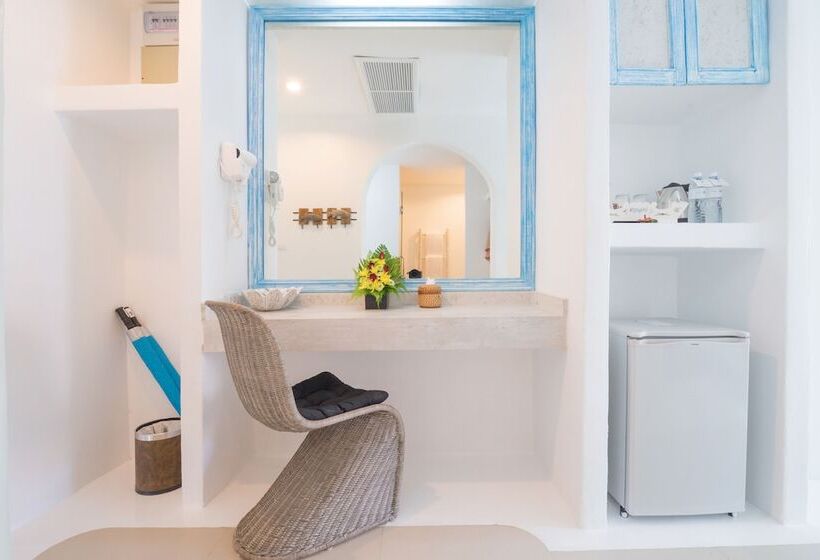 ホテル Ocean Breeze Resort Khaolak