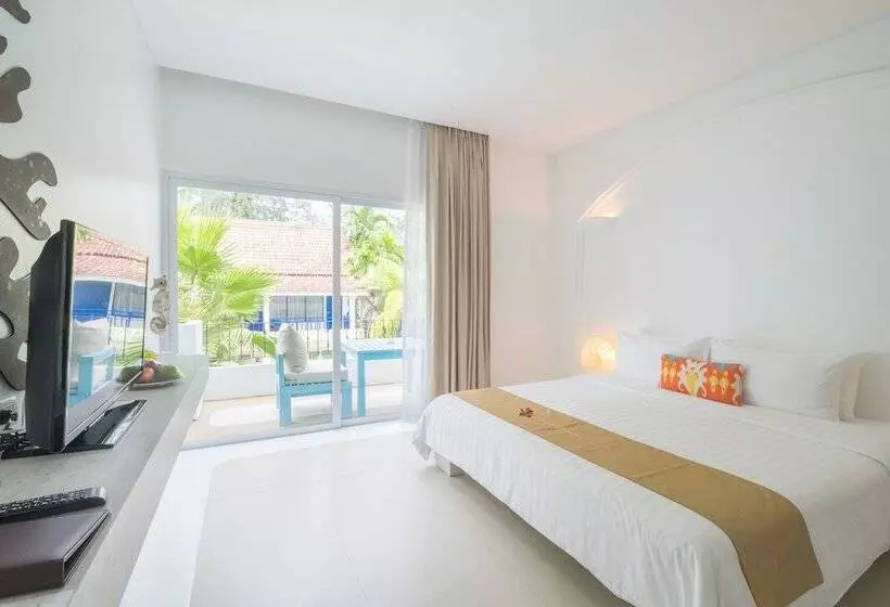 Otel Ocean Breeze Resort Khaolak