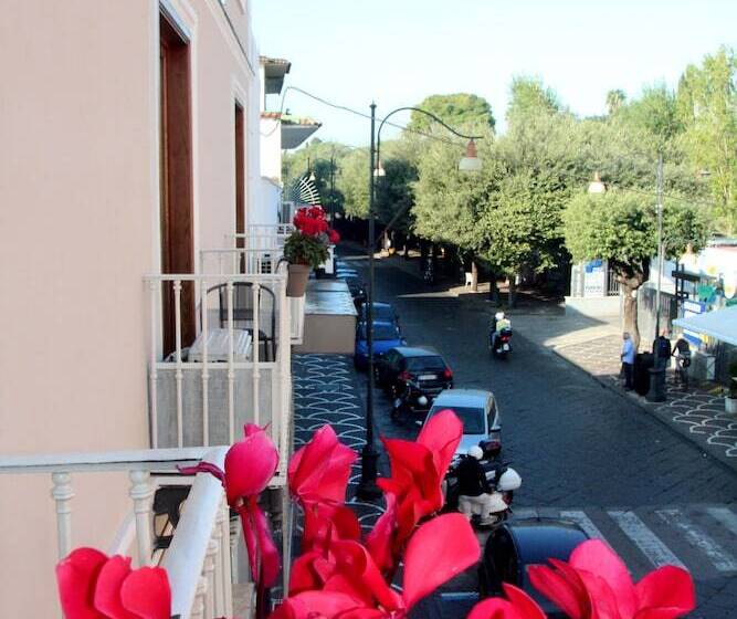 هتل Santa Caterina