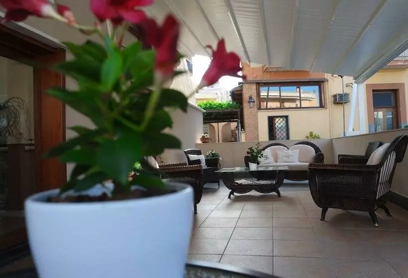 Отель Santa Caterina