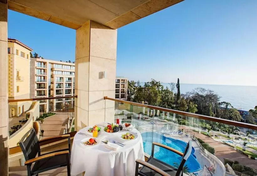 בית מלון כפרי Swissôtel Resort Sochi Kamelia