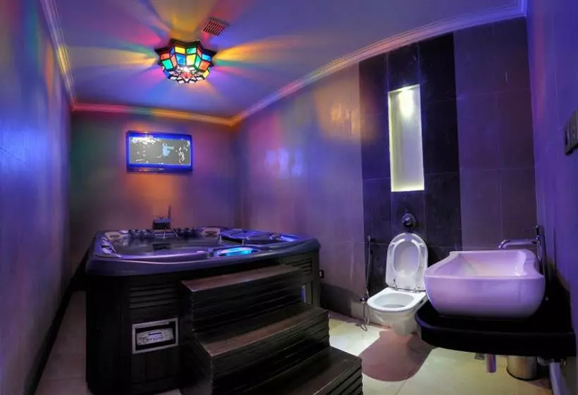 Orient Taj Hotels And Resorts