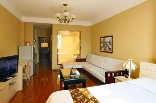 호텔 Yizheng Holiday