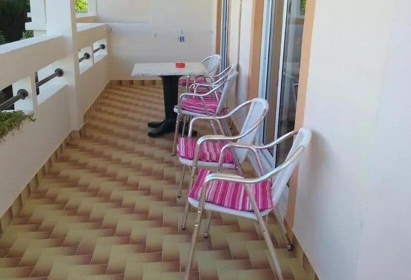 Summer Memories Apart