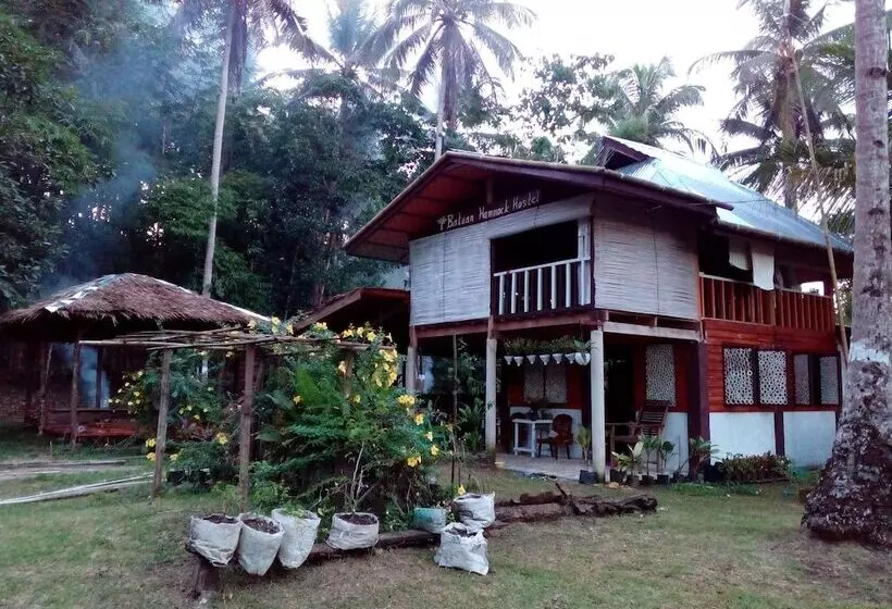 ホテル Batuan Hammock Hostel