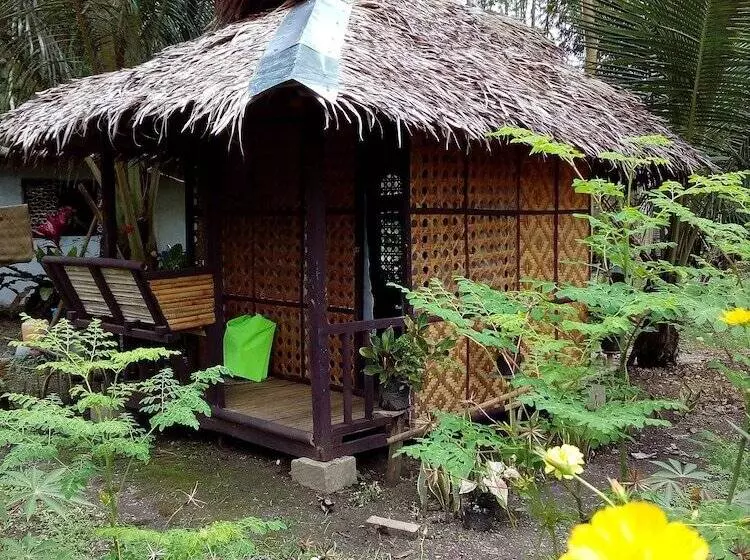 ホテル Batuan Hammock Hostel