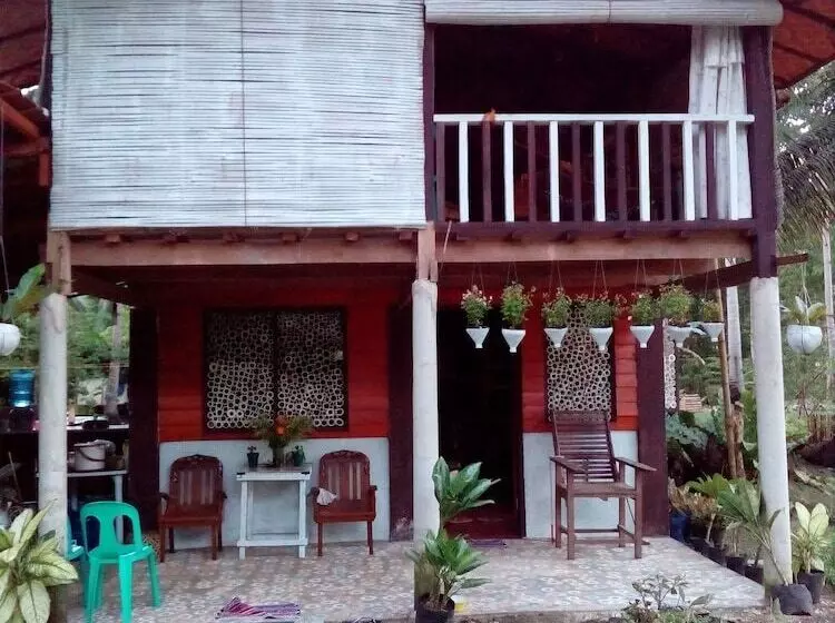 ホテル Batuan Hammock Hostel