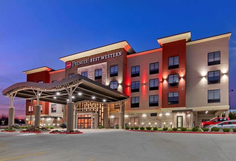 فندق Best Western Premier Liberty Inn & Suites