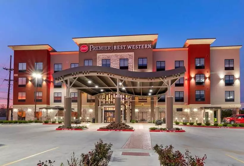 Hotelli Best Western Premier Liberty Inn & Suites