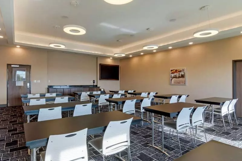 Hotelli Best Western Premier Liberty Inn & Suites