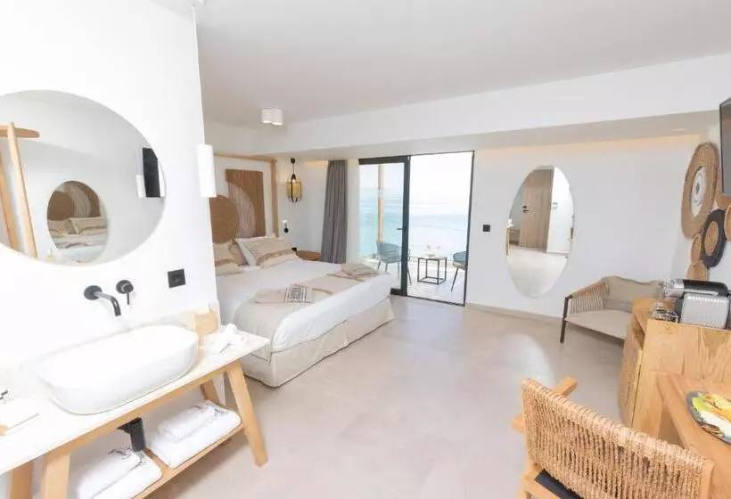 Cabana Blu Hotel & Suites