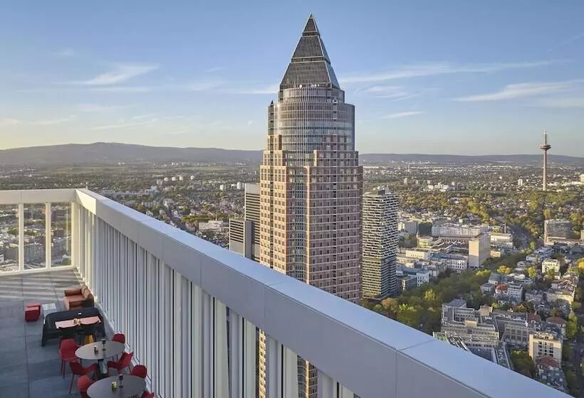 Hotelli Nhow Frankfurt