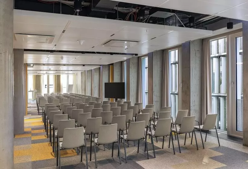 Hotelli Nhow Frankfurt