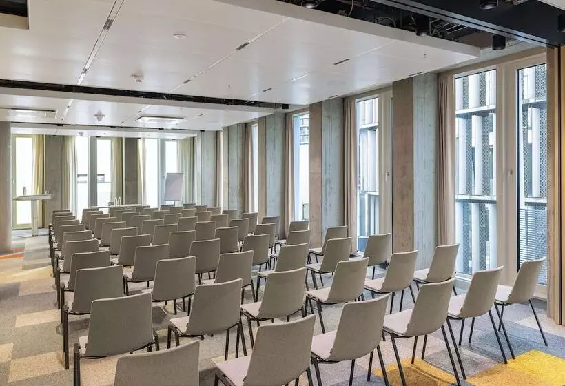 Hotelli Nhow Frankfurt