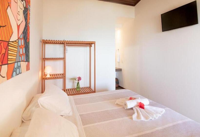 هاستل Pousada Enseada Dos Golfinhos