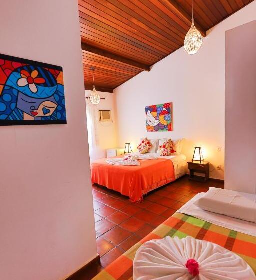 هاستل Pousada Enseada Dos Golfinhos