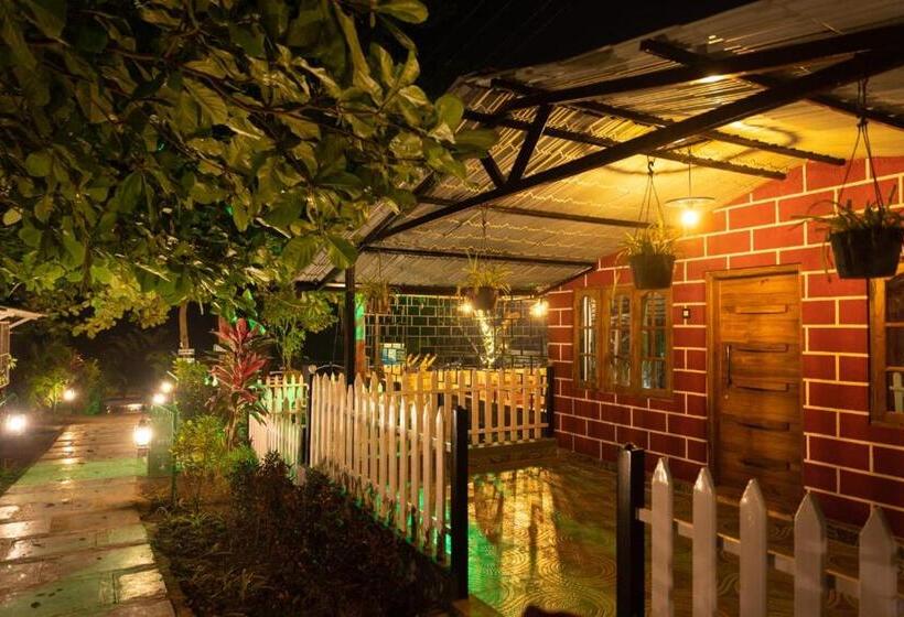 Отель Dandeli Jungle Resort