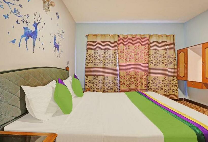 酒店 Ishaan Holidays