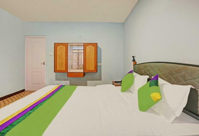 酒店 Ishaan Holidays