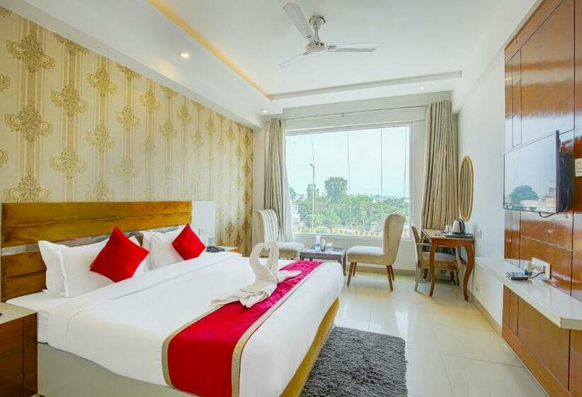 酒店 Silky  & Resorts