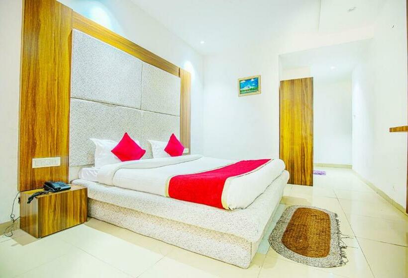 酒店 Silky  & Resorts