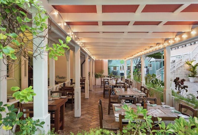 استراحتگاه Hilton Grand Vacations Club The Crane Barbados