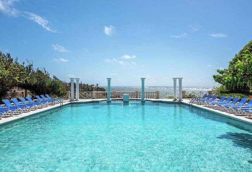 استراحتگاه Hilton Grand Vacations Club The Crane Barbados
