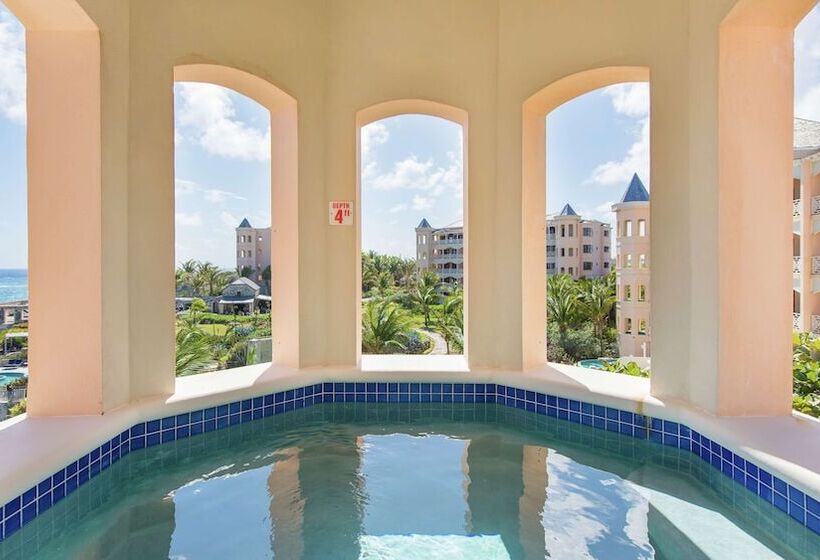 استراحتگاه Hilton Grand Vacations Club The Crane Barbados