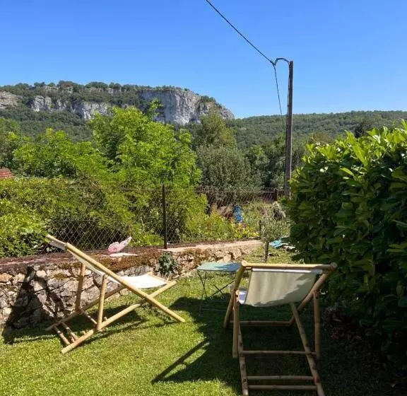 Aamiaismajoitus (B&B) Demeure Du Mas De Bessac