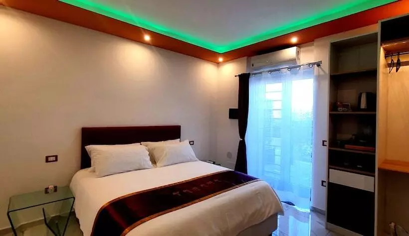 تختخواب و صبحانه Ercolano Luxury Suite