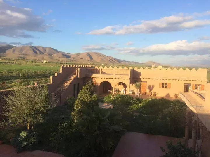 Aamiaismajoitus (B&B) Ksar Montana Hôtel, Chambres Piscine